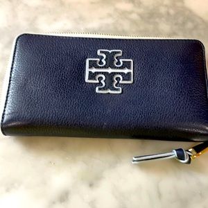 Tory Burch zip around wallet